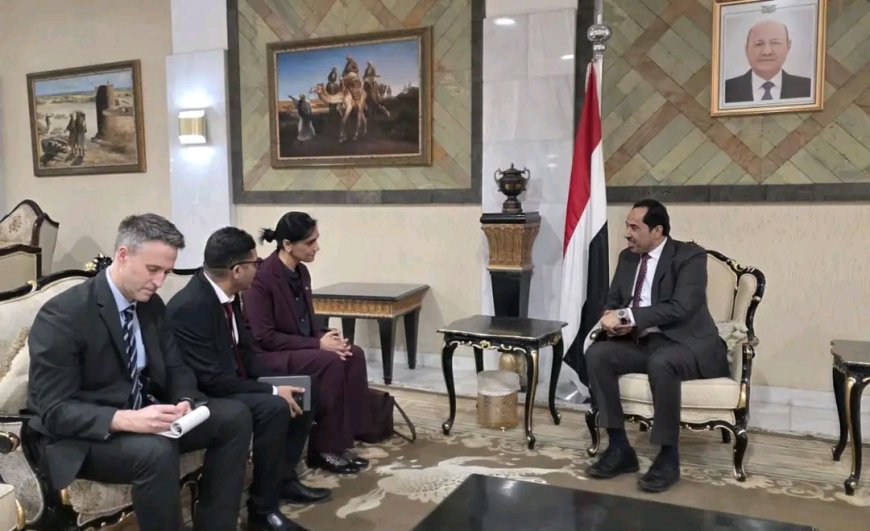 الوزير البكري يبحث مع سفير المملكة المتحدة دعم وتمكين الشباب