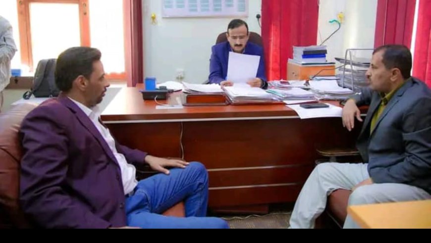 السلطة المحلية بمديرية رضوم وأهالي بئر علي وضواحيها يشكرون المحافظ ابن الوزير لتوجيهاته بسرعة استكمال مشروع مياه الخُبَيْه - بئر علي