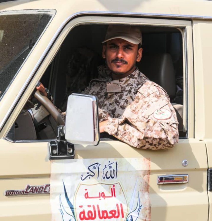 النقيب/ علي سالم الحسني.. حضور أمني فاعل وانضباط يُحتذى به في كريتر