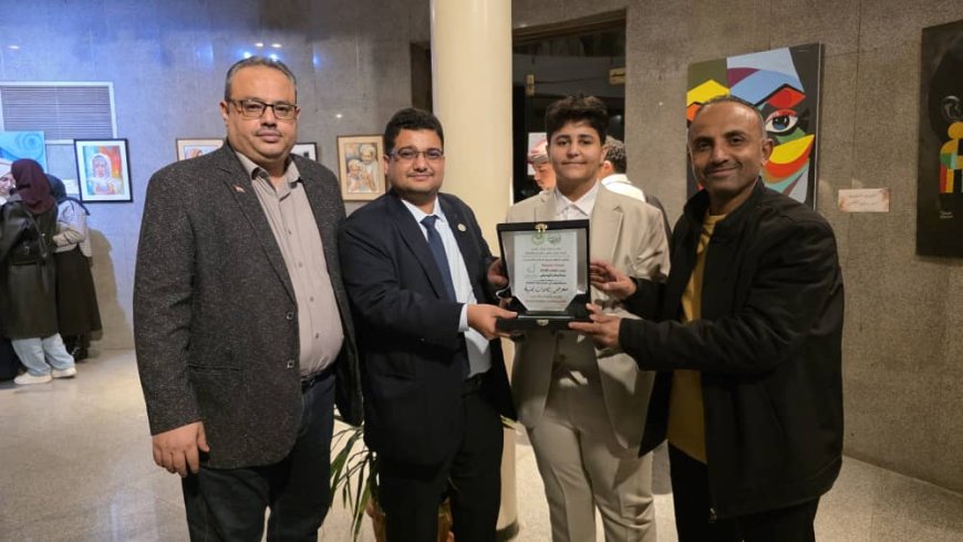 تكريم "لمسات حضرمية" لدورها في إنجاح معرض "بصمات يمنية" الفني في مصر