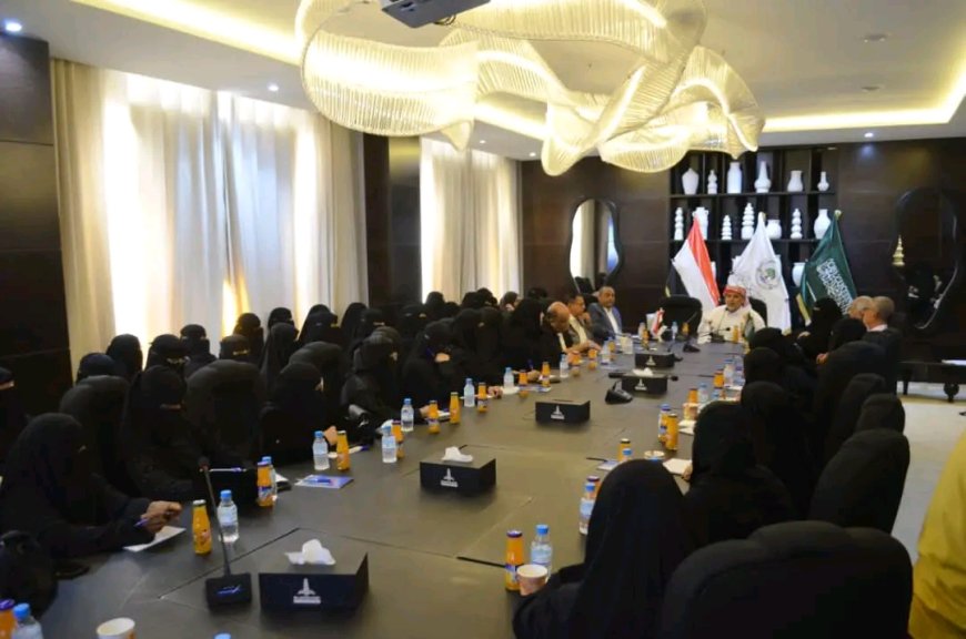 مجلس حضرموت الوطني يعقد لقاءً تشاوريًا مع القيادات النسوية بمدينة المكلا