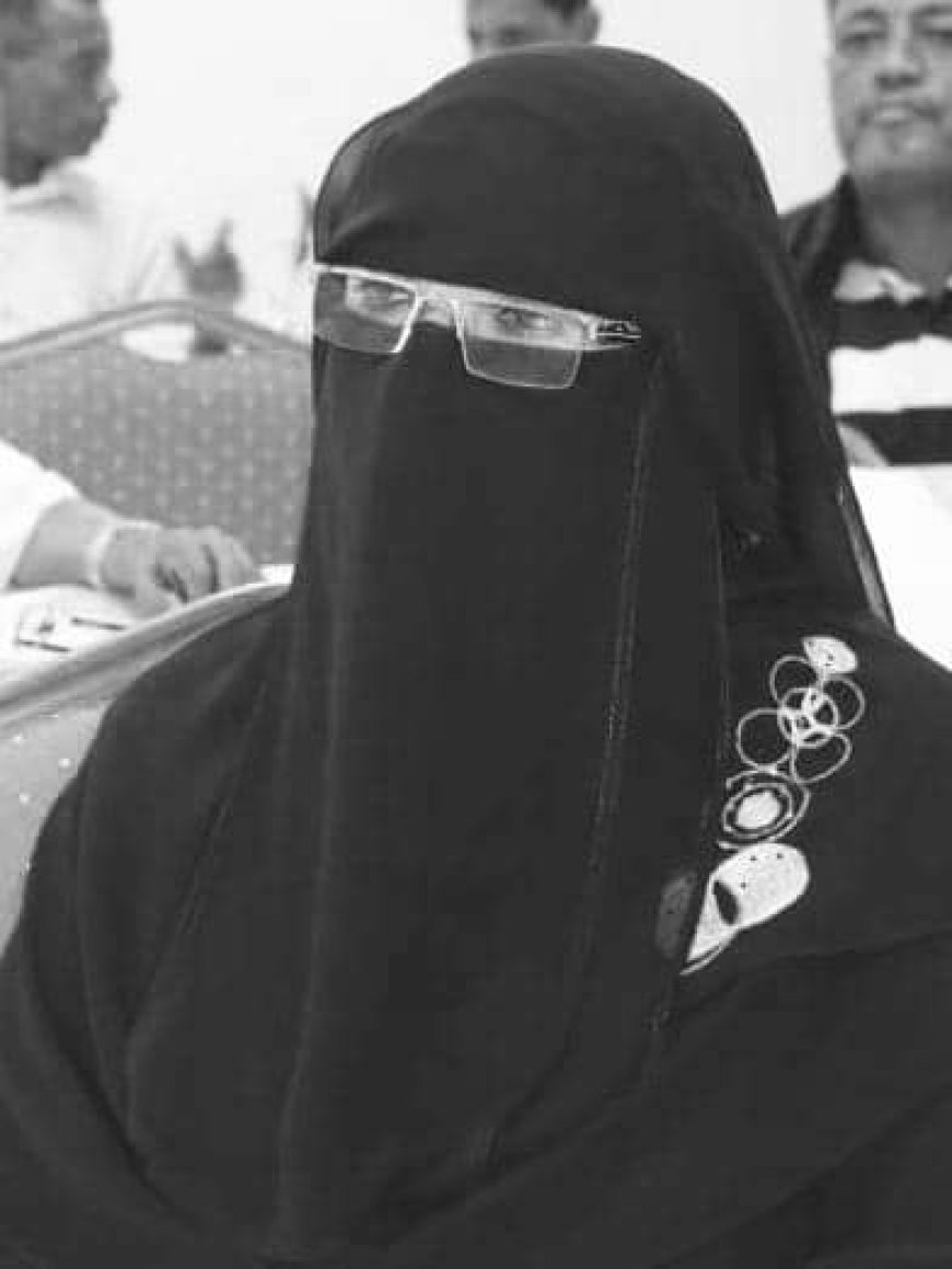 اللجنة الوطنية للمرأة بحضرموت وكافة موظفيها ومنتسبيها يعزون في وفاة الأستاذة فائزة فرج بامطرف