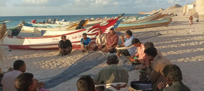 بتوجيه الوزير السقطري.. نزول فريق من هيئة المصائد السمكية في سقطرى لدراسة ظاهرة نفوق الروبيان