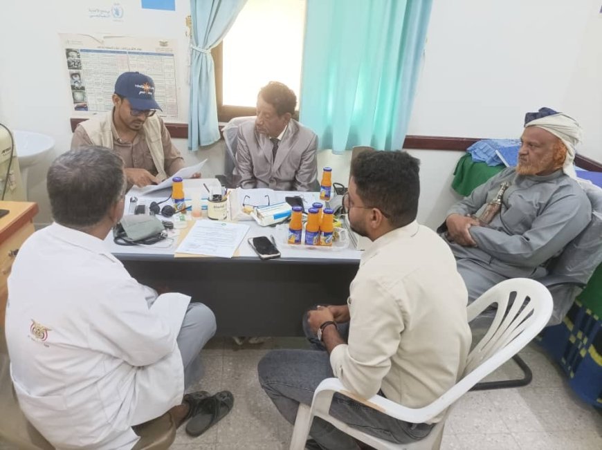 بتمويل مؤسسة العون المباشر مكتب اليمن.. تسليم موقع مشروع منظومة الطاقة الشمسية للوحدة الصحية بتاربة البلاد بمديرية سيئون