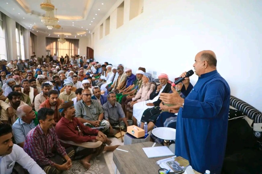 عضو مجلس القيادة الرئاسي محافظ حضرموت يلتقي قبائل نوح وعددًا من المناصب والمشايخ والمقادمة