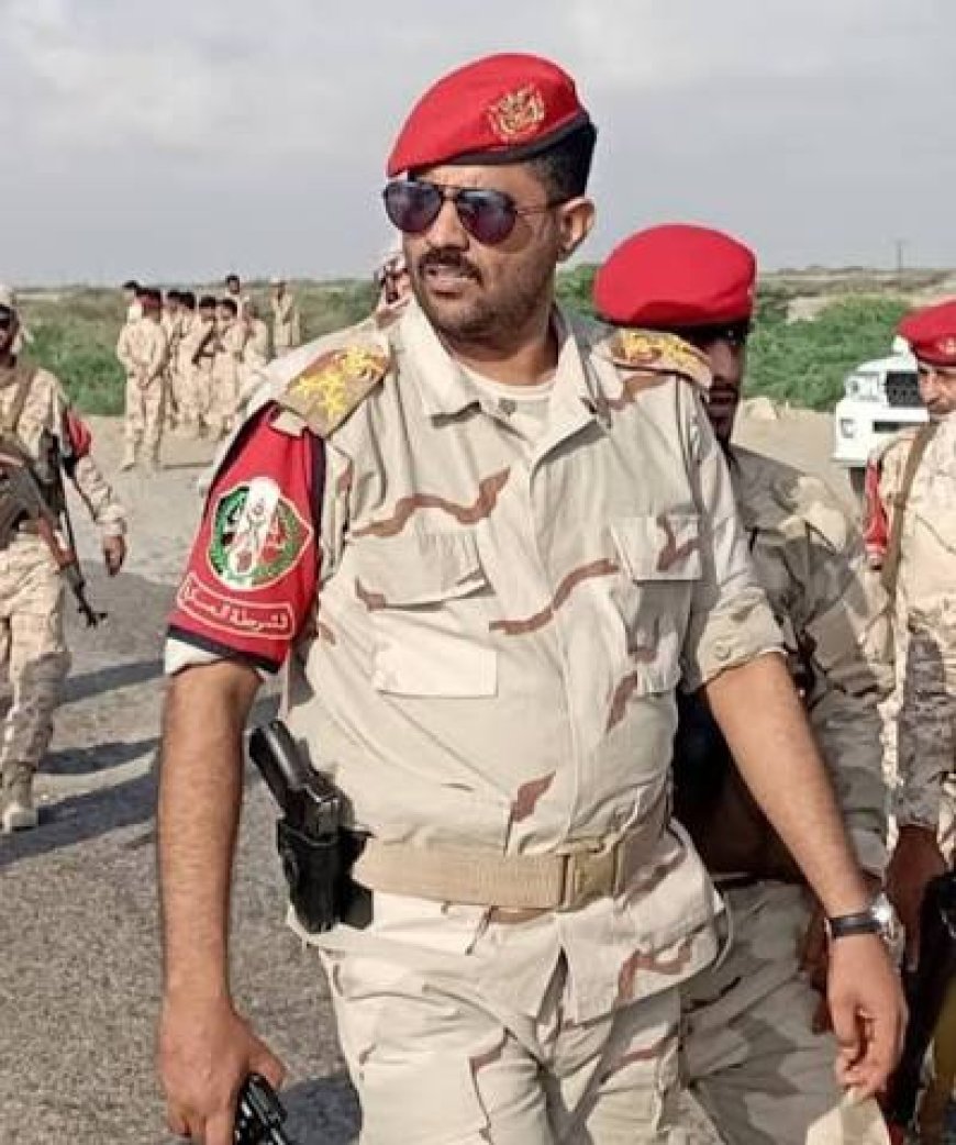 العميد يوسف العاقل يهنئ الفريق الركن محمود الصبيحي بمناسبة تعيينه عضواً في مجلس القيادة الرئاسي