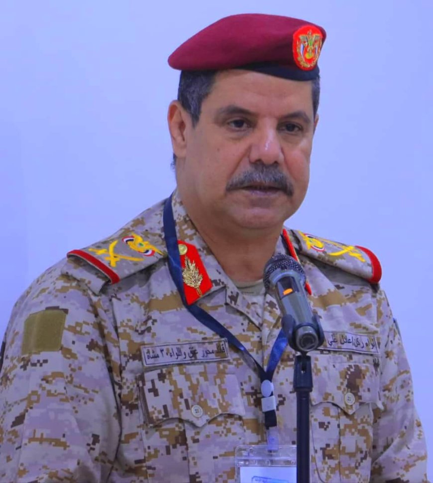 قائد محور عتق يعزي في وفاة المناضل مسعد علي حشوان