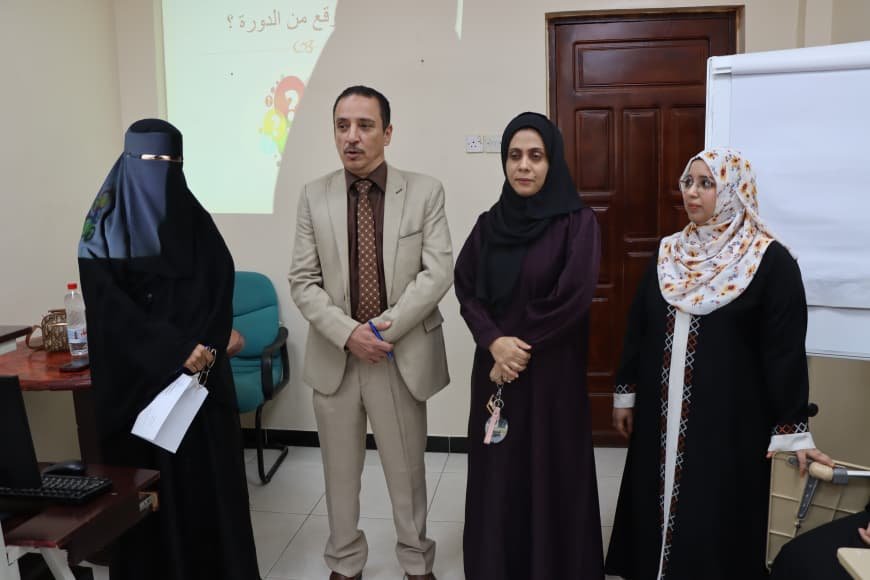 شركة النفط اليمنية فرع عدن تقيم دورة تدريبية في خدمة العملاء ضمن خطة الشركة لعام 2026