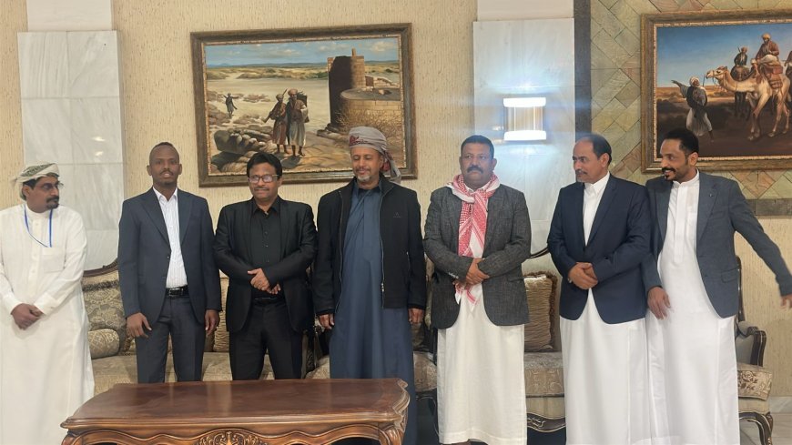 د. العمودي يقدّم تعازي حلف قبائل حضرموت في وفاة المناضل الكبير علي سالم البيض