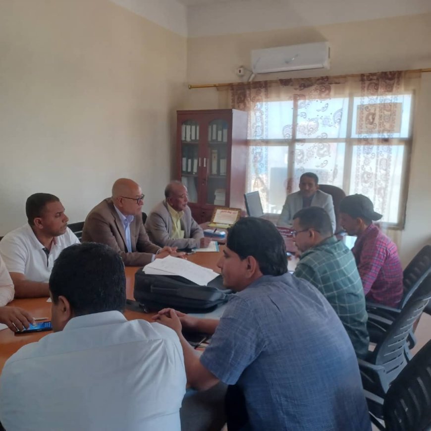 بتوجيه من الوزير السقطري.. الوكيل الغتناني يتفقد سير العمل بمكتب الزراعة والري بمحافظة سقطرى