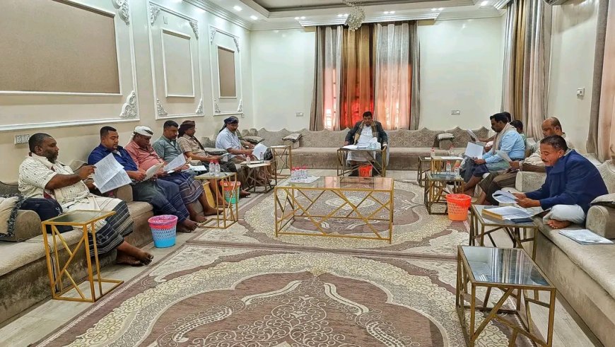 الأمين العام يترأس الاجتماع الثاني لمجلس إدارة صندوق النظافة والتحسين بالمهرة