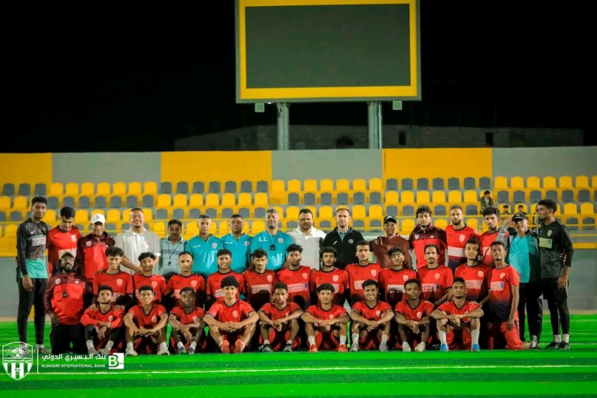 شعب حضرموت يفتتح أولى حصصه التدريبية في معسكر لودر وسط أجواء حماسية