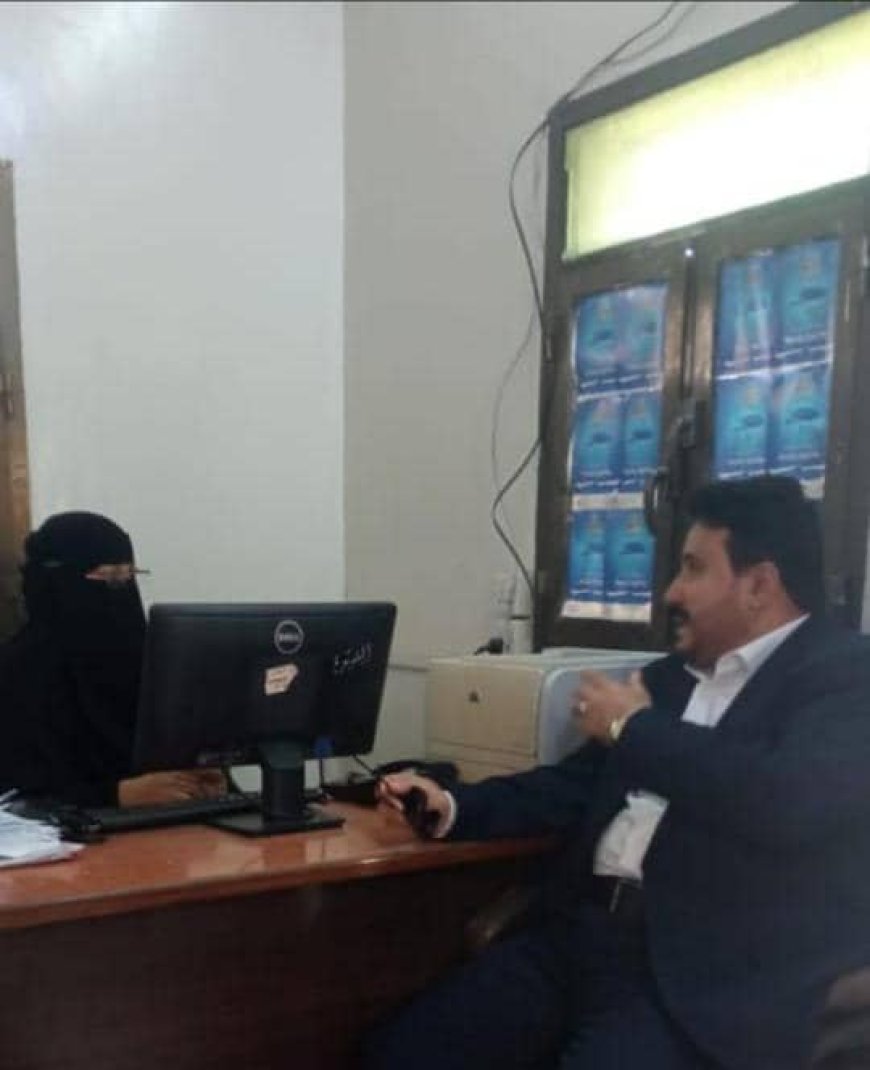 العساني يتفقد مكاتب الشكاوي والبلاغات بإدارة المبيعات وخدمة العملاء بمؤسسة اتصالات ساحل حضرموت