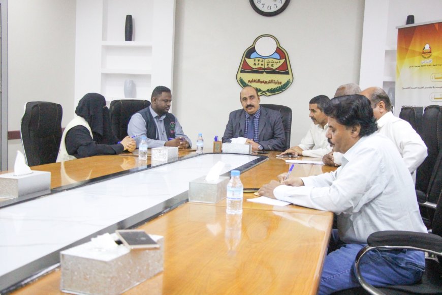 التوقيع بمكتب تربية ساحل حضرموت على اتفاقية تنفيذ مشروع التعليم التعويضي والالتحاق بالركب