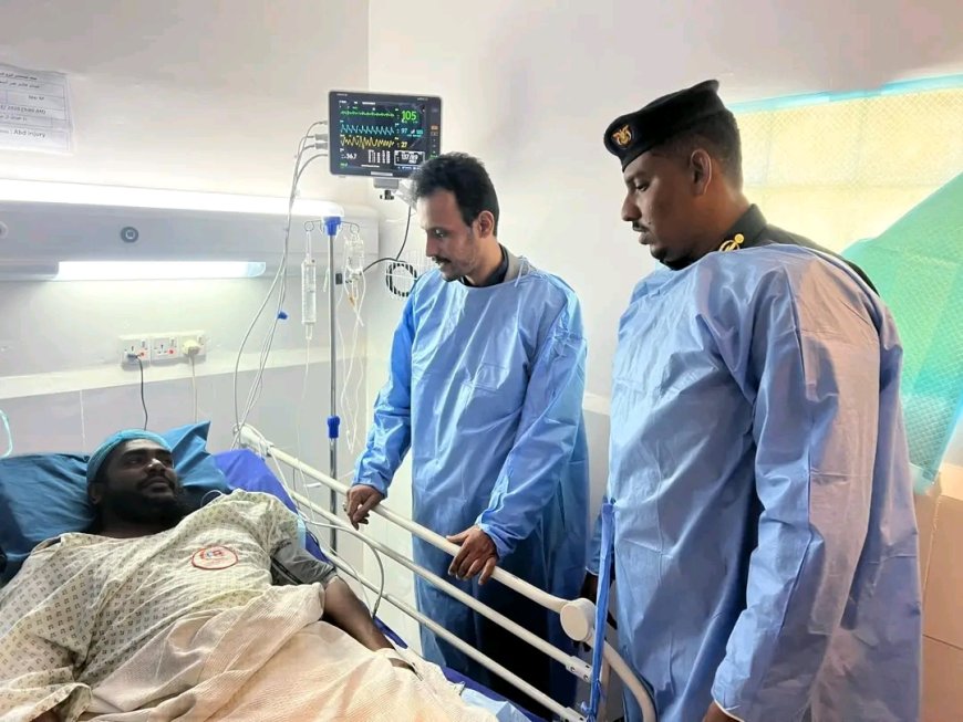 وكيل محافظة حضرموت يزور جرحى حادثة الشغب المحدودة بالسجن المركزي بالمكلا ويوجه بتقديم الرعاية الصحية