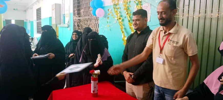 مجمع التأهيل التعليمي والمهني لذوي الاعاقة يكرم معلماته و طلابه الاوائل