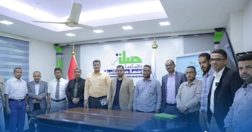 المدير التنفيذي لمؤسسة صلة للتنمية يوقّع اتفاقيتين لمشروع تعزيز امدادات المياه بالديس الشرقية وتعزيز شبكة مياه  المنيظرة بدوعن