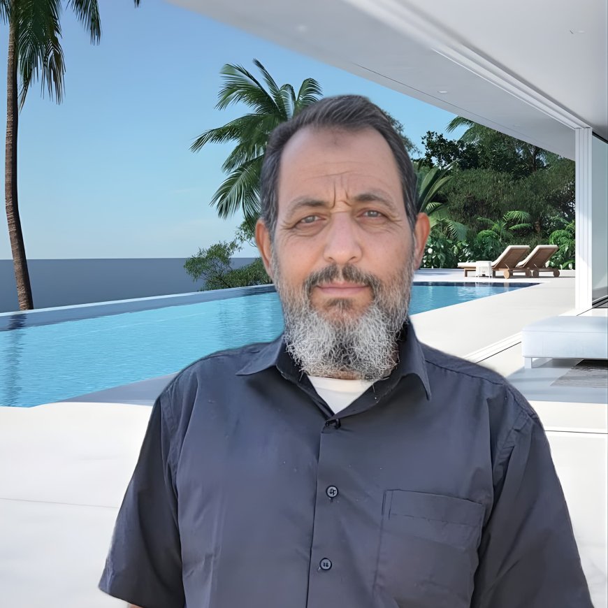 مدير عام مديرية يافع رُصُد يُقدّم التعازي للمحامي عبدالناصر العمودي في وفاة شقيقه