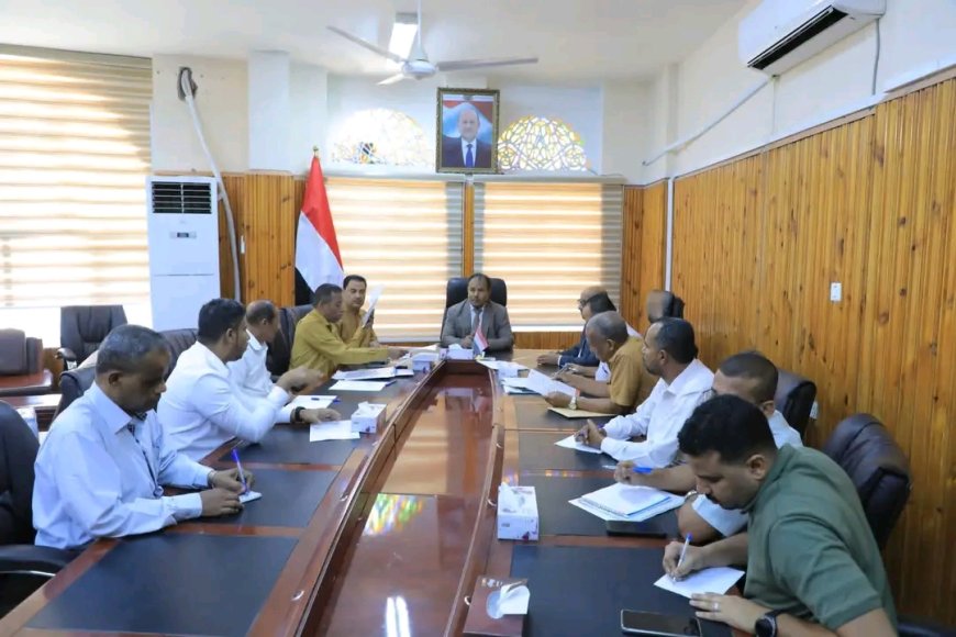 لجنة المناقصات بوادي حضرموت تقر تنفيذ وإرساء مشاريع خدمية في عدد من مديريات الوادي والصحراء