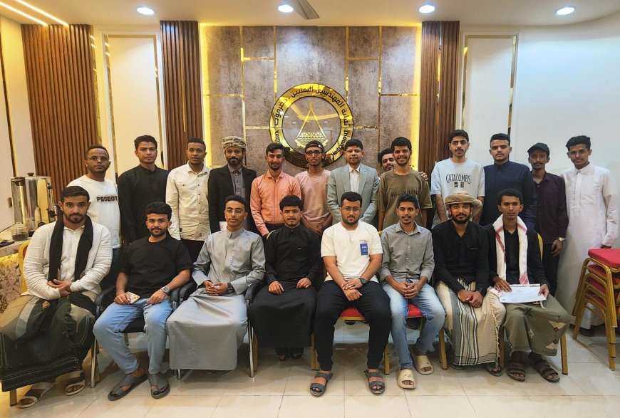 نقابة المهندسين اليمنيين بحضرموت تختتم دورة "إعداد مهندس مكتب فني" بالمكلا