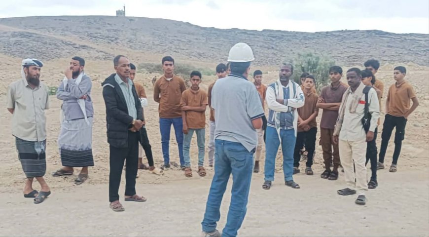 ثانوية الفقيد بالليل شيخ الرهوي تنفذ لطلابها المتفوقين رحلة تعليمية ترفيهية لمصنع اسمنت باتيس