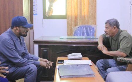 مدير عام شبام يطّلع على جهود تطوير الخدمات الصحية وتأهيل الكوادر الطبية بمستشفى شبام العام