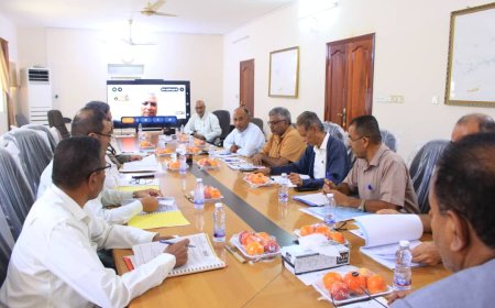 مجلس إدارة مؤسسة المياه بوادي حضرموت يقر موازنة 2026 ويناقش مجاري سيئون وتريم والتأمين الصحي