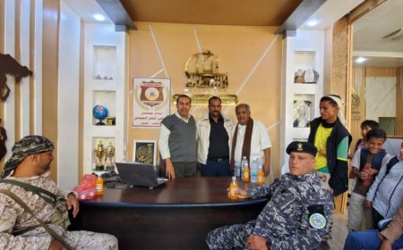 مدير عام قعطبة الشاعري يزور نادي جيشان ويثمن جهود النادي في خدمة شباب المدينة