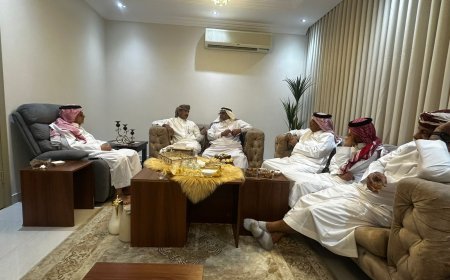 محافظ شبوة ابن الوزير في إطار زياراته للشخصيات الاعتبارية بالمملكة يحل ضيفاً على آل العاقل باعوضة بجدة