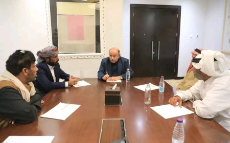 عضو مجلس القيادة محافظ حضرموت يناقش تطورات الأوضاع بمنطقة الخرخير الحدودية بحضرموت