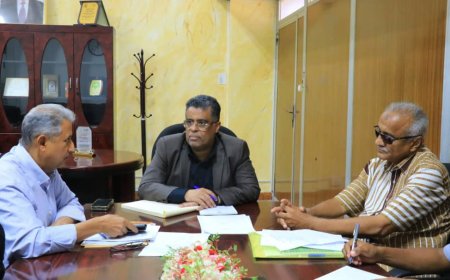 برئاسة الشاذلي وسالم... لقاء بعدن يناقش إستكمال الترتيبات النهائية لانطلاق الحملة الشاملة للنظافة 