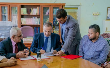 رئيس جامعة عدن يشهد توقيع مذكرة تفاهم لحماية التراث الوثائقي اليمني