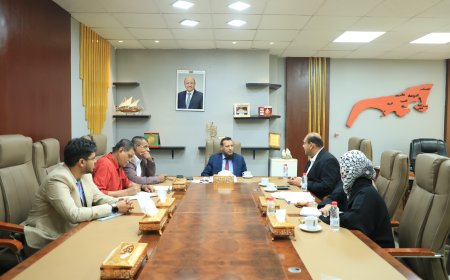 محافظ عدن يؤكد دعم صندوق تنمية المهارات وتعزيز برامج التدريب والتأهيل للشباب
