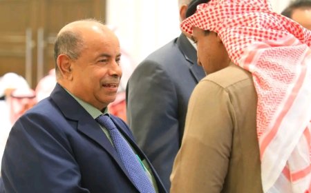 خلال مشاركته في ملتقى سهاله السنوي للاستثمار بالرياض.. عضو مجلس القيادة الرئاسي محافظ حضرموت يدعو رجال المال و الأعمال إلى الاستثمار في حضرموت