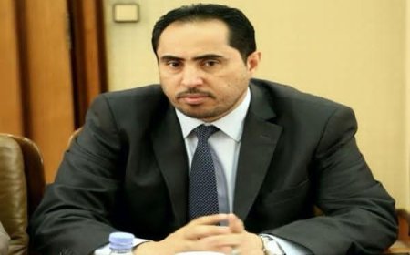 مستشار محافظة أبين يبعث برقية تهنئة للأستاذ نايف صالح عبدالقادر البكري