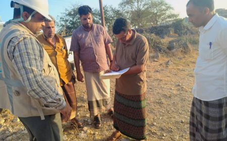 برعاية الوزير السقطري.. تسليم موقع مشروع إعادة تأهيل الوحدة البيطرية بمديرية حوف