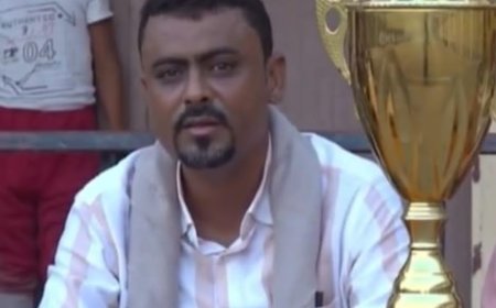 القيادي محمود عادل الحوشبي يعزي في وفاة الأستاذ علاء فاروق الحوشبي