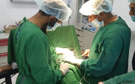 مستشفى شبام العام يُجري عملية استئصال الدوالي بنجاح