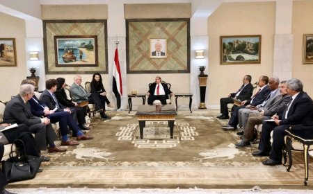 رئيس مجلس النواب يلتقي وفدًا برلمانيًا ألمانيًا ويؤكد تمسك الشرعية بالسلام واستعادة الدولة