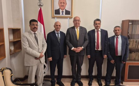 الشرجبي ودماج والقدسي يبحثون مع ممثل اليونسكو تعزيز التعاون في قطاعات المياه والثقافة والتعليم