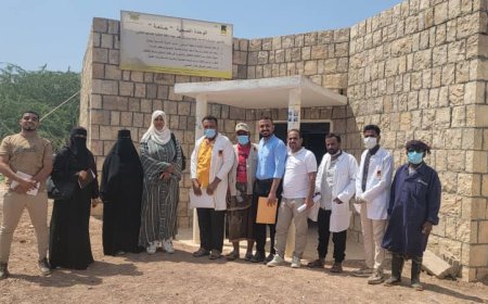 مدير عام رضوم يثمن زيارة وفد وزارتي الصحة والتخطيط للوحدة الصحية بمنطقة جلعة ويشيد بتحسن الخدمات الصحية