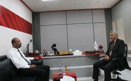 مدير عام مديرية مدينة المكلا يبحث مع "مؤسسة العون" سبل تعزيز التعليم التقني وتطوير الكفاءات المحلية