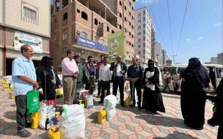 اتحاد الجمعيات الخيرية يواصل توزع سلال غذائية ويستهدف محافظتي لحج وأبين