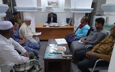 مدير عام مديرية تريم يناقش مع منظمات المجتمع المدني استعدادات شهر رمضان المبارك