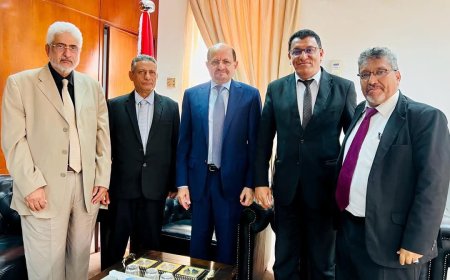 رئيس الوزراء يستقبل وزير التعليم العالي ويؤكد على اهمية دور الوزارة في المرحلة القادمة