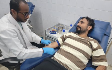 المركز الوطني لنقل الدم وأبحاثه بعدن يعلن مواعيد الدوام الرسمي خلال شهر رمضان