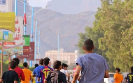 برعاية محافظ عدن ومدير خورمكسر… إقامة الماراثون الطلابي الثاني في خور مكسر وسط مشاركة واسعة