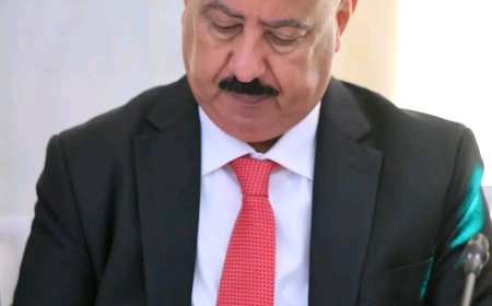 وزير النقل يصدر قراراً بتشكيل لجنة لمراجعة أسعار تذاكر الطيران