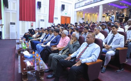 صندوق النظافة والتحسين بساحل حضرموت يختتم فعاليات أسبوع النظافة والبيئة بحفل فني وخطابي وتكريمي بالمكلا