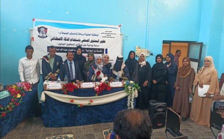 الباحثة سماح عملاق تنال الماجستير بامتياز من جامعة عدن عن دراسة حول تطوير المحتوى الصحفي بالذكاء الاصطناعي